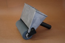 A gluespreader - you can't do without one!